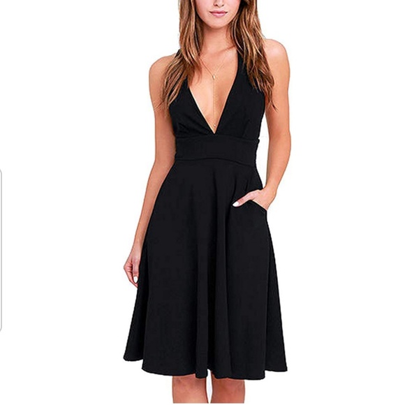 Dresses & Skirts - Black Dress with Pockets